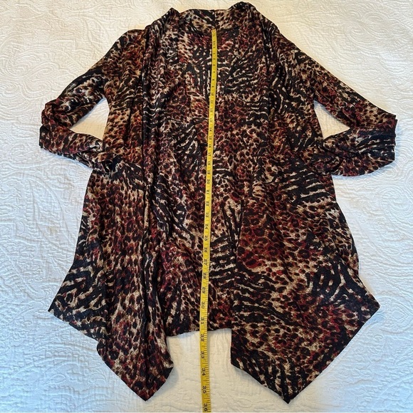 Multiples Open Front Lightweight Animal Print Cardigan - Large - Picture 8 of 9